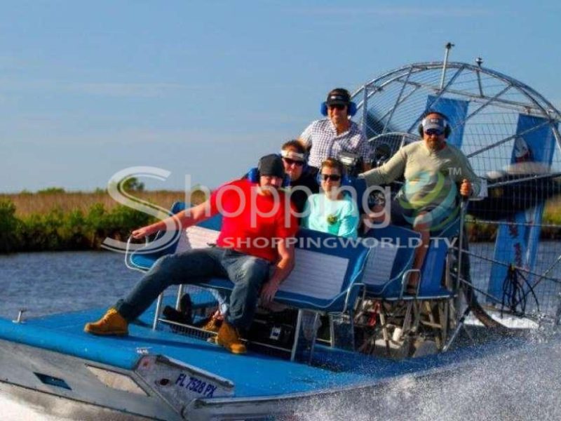 Gulf of mexico airboat ride and dolphin watching in Crystal River - Tour in  Crystal River