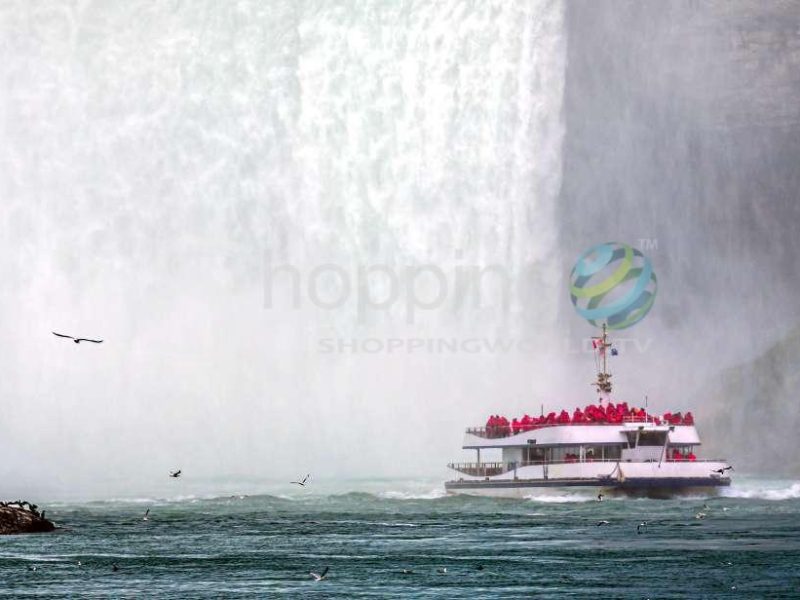 Niagara falls day tour with boat cruise in Toronto - Tour in  Toronto