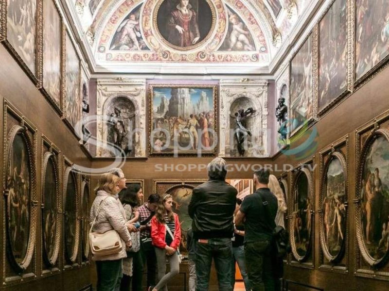Palazzo Vecchio Skip-the-line Entry And Secret Passage Tour In Florence - Tour in  Florence