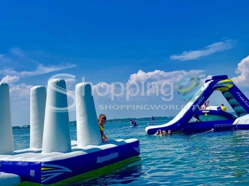 Water park and dolphin watching boat trip in Panama City Beach - Tour in  Panama City Beach